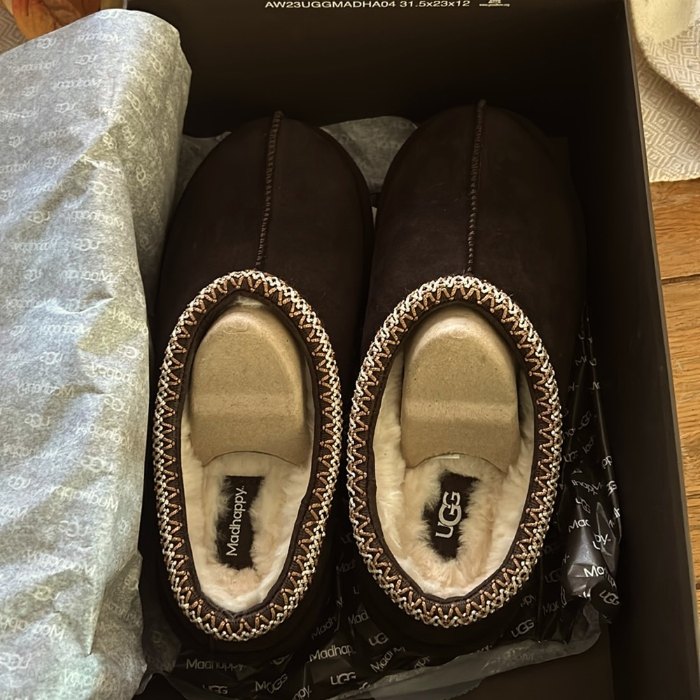 NEW UGGS!